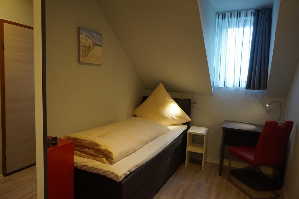 Hotel-Restaurant Grosse-Wilde Bottrop Buitenkant foto